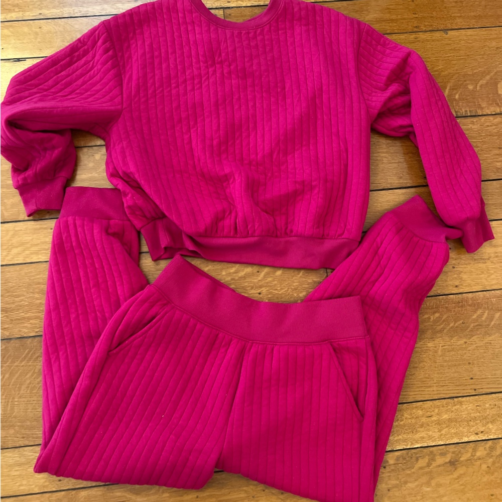 A New Day Pink Fleece Sweatsuit | Sweatpants & Crew Sweatshirt